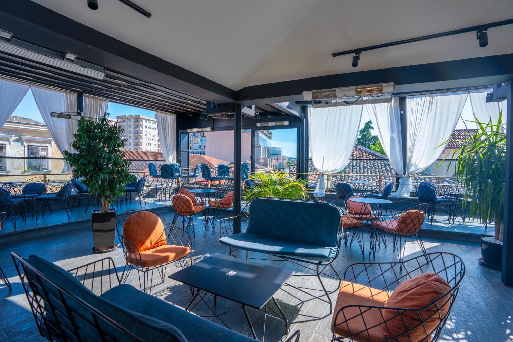 Terrace Hostel & Lounge Bar Shkodër Extérieur photo